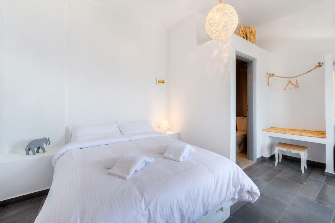 ثيرا Katris Apartments المظهر الخارجي الصورة